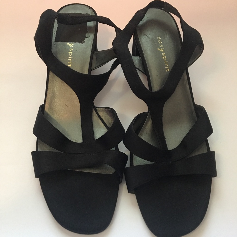 Easy Spirit sandal shoe heel comfortable